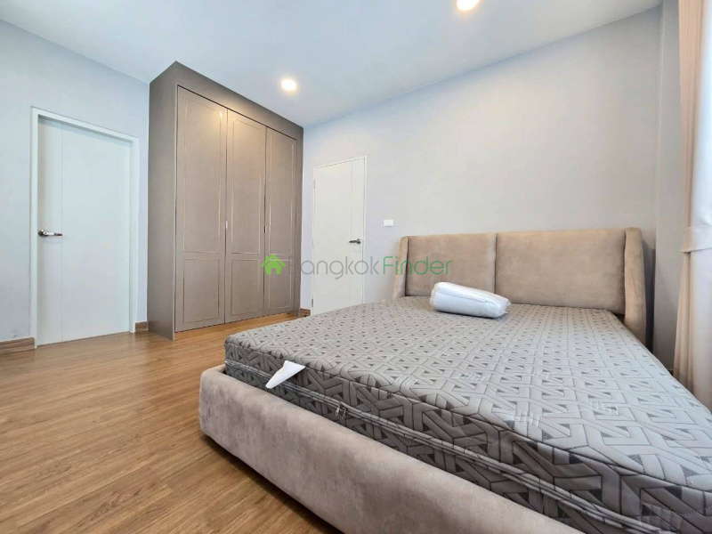 Bangna KM.7, Bangkok, Thailand, 4 Bedrooms Bedrooms, 0 ,5 BathroomsBathrooms,House,For Rent,7785