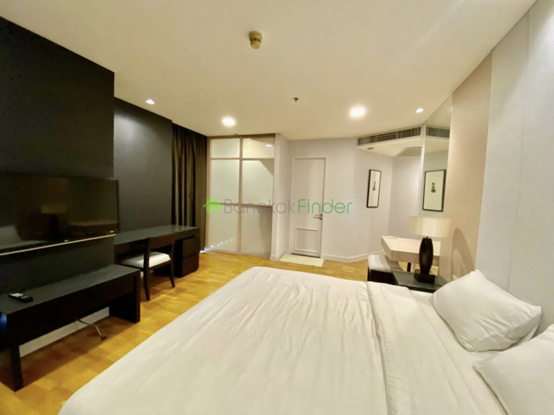 Sathorn, Bangkok, Thailand, 2 Bedrooms Bedrooms, 0 ,2 BathroomsBathrooms,Condo,For Sale,Urbana Sathorn,7810