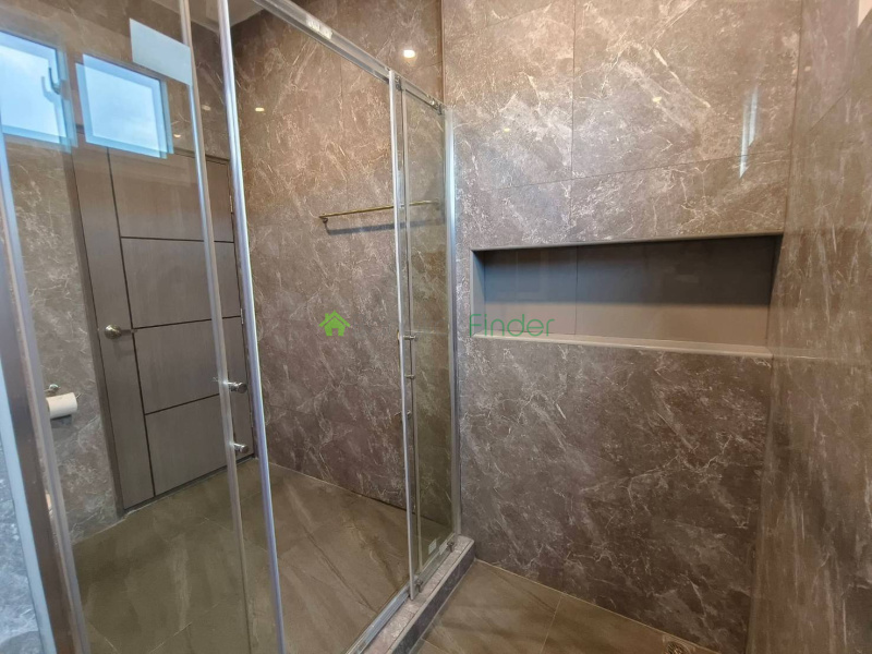 Sukhumvit 65, Bangkok, Thailand, 4 Bedrooms Bedrooms, 0 ,6 BathroomsBathrooms,House,For Rent,7824