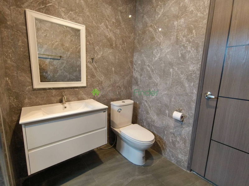 Sukhumvit 65, Bangkok, Thailand, 4 Bedrooms Bedrooms, 0 ,6 BathroomsBathrooms,House,For Rent,7824