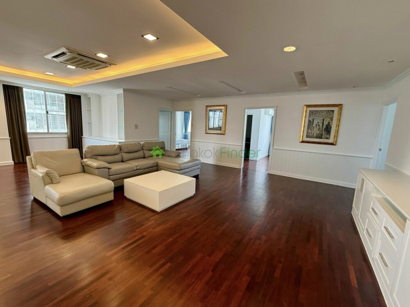 Phormphong, Bangkok, Thailand, 3 Bedrooms Bedrooms, 0 ,3 BathroomsBathrooms,Condo,For Rent,DS Tower1,7825