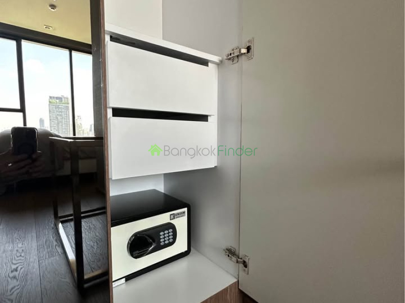 Sukhumvit 36, Bangkok, Thailand, 2 Bedrooms Bedrooms, 0 ,1 BathroomBathrooms,Condo,For Rent,Ideo Q SKV36,7826
