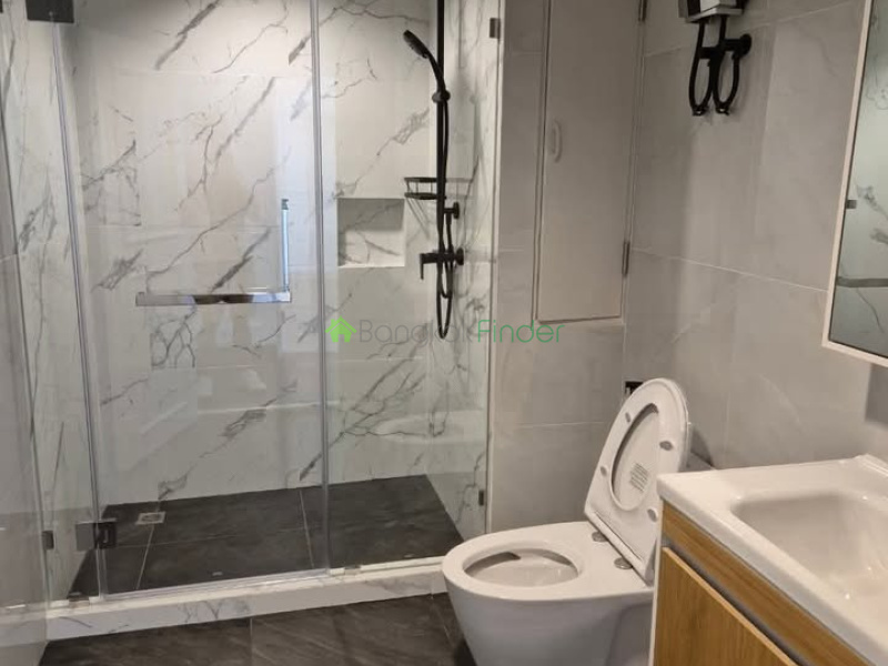 Phormphong, Bangkok, Thailand, 3 Bedrooms Bedrooms, 0 ,2 BathroomsBathrooms,Condo,For Rent,DS Tower1,7828