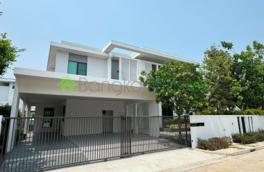 Bangna, Bangkok, Thailand, 4 Bedrooms Bedrooms, 0 ,5 BathroomsBathrooms,House,For Rent,7833 Bangna, Bangkok, Thailand, 4 Bedrooms Bedrooms, 0 ,5 BathroomsBathrooms,House,For Rent,7833