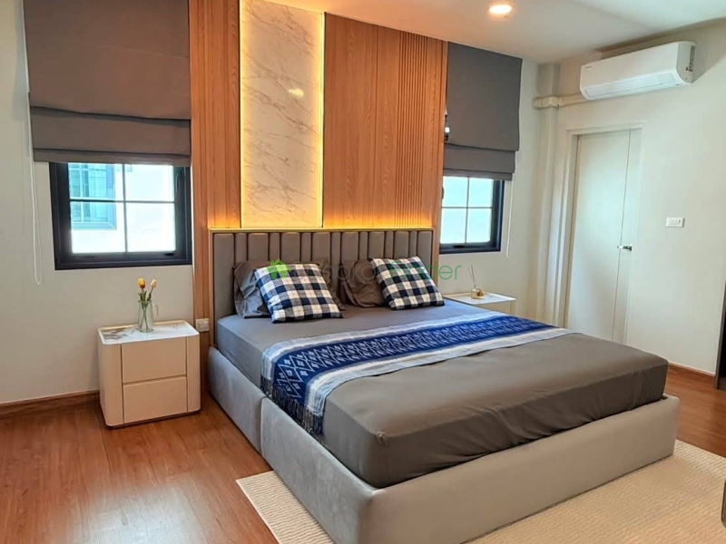 Bangna KM.7, Bangkok, Thailand, 4 Bedrooms Bedrooms, 0 ,5 BathroomsBathrooms,House,For Rent,7836