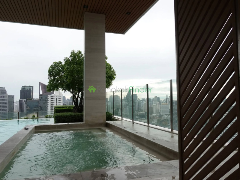 Sukhumvit-Ekkamai, Bangkok, Thailand, 2 Bedrooms Bedrooms, 0 ,3 BathroomsBathrooms,Condo,For Rent,Maru Ekkamai 2,7844