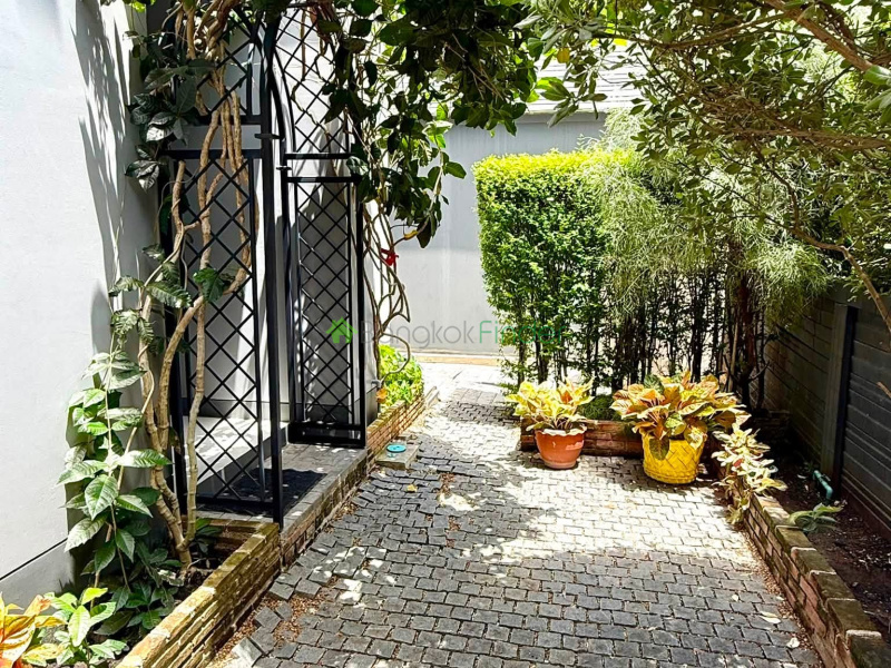 Krungthep Kreetha 2, Bangkok, Thailand, 4 Bedrooms Bedrooms, 0 ,4 BathroomsBathrooms,House,For Rent,7849