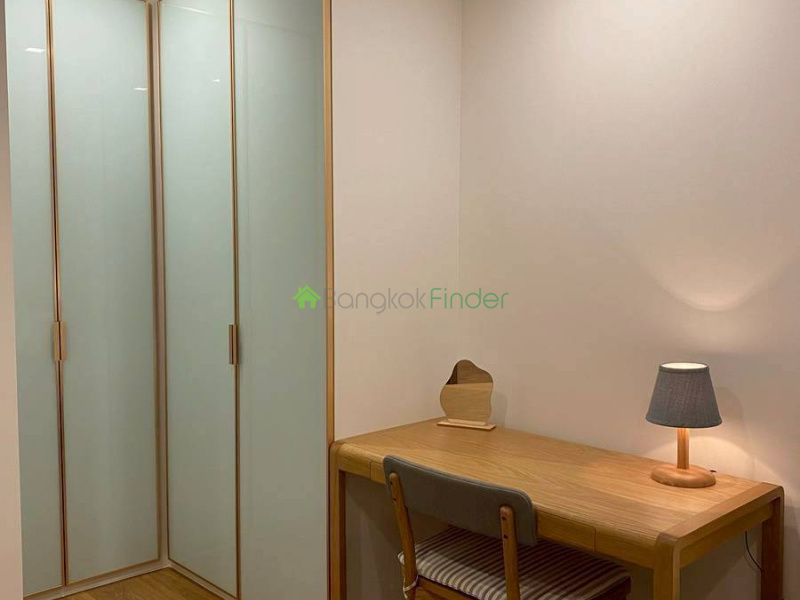 Sukhumvit 33, Bangkok, Thailand, 2 Bedrooms Bedrooms, 0 ,2 BathroomsBathrooms,Condo,For Rent,Noble BE33,7850