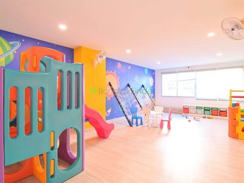Sukhumvit 39, Bangkok, Thailand, 3 Bedrooms Bedrooms, 0 ,2 BathroomsBathrooms,Condo,For Sale,DS Tower II,7853
