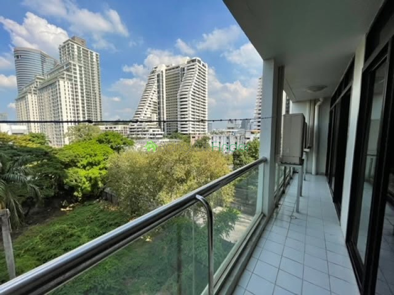 Phormphong, Bangkok, Thailand, 3 Bedroom Bedrooms, 0 ,3 BathroomBathrooms,Condo,For Rent,Baan Prompong,7896
