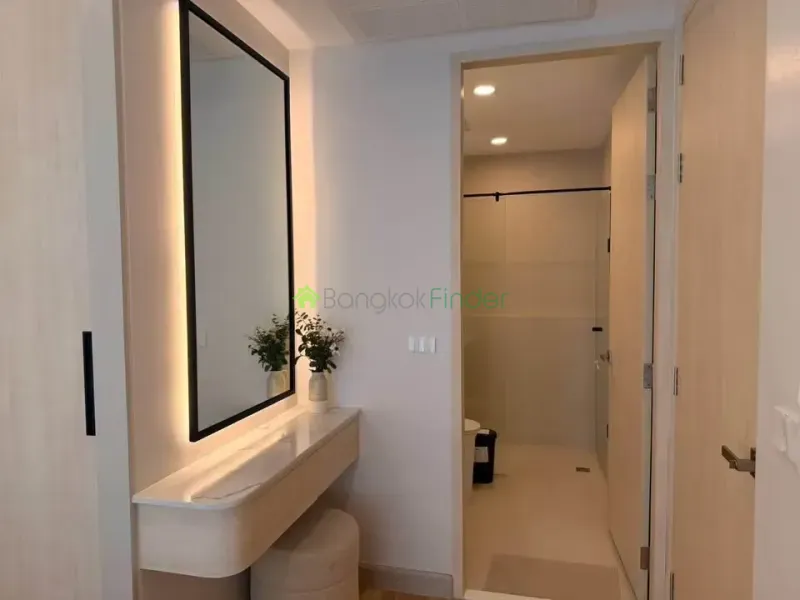 Thonglor, Bangkok, Thailand, 3 Bedroom Bedrooms, 0 ,3 BathroomBathrooms,Condo,For Rent,The Heights,7898