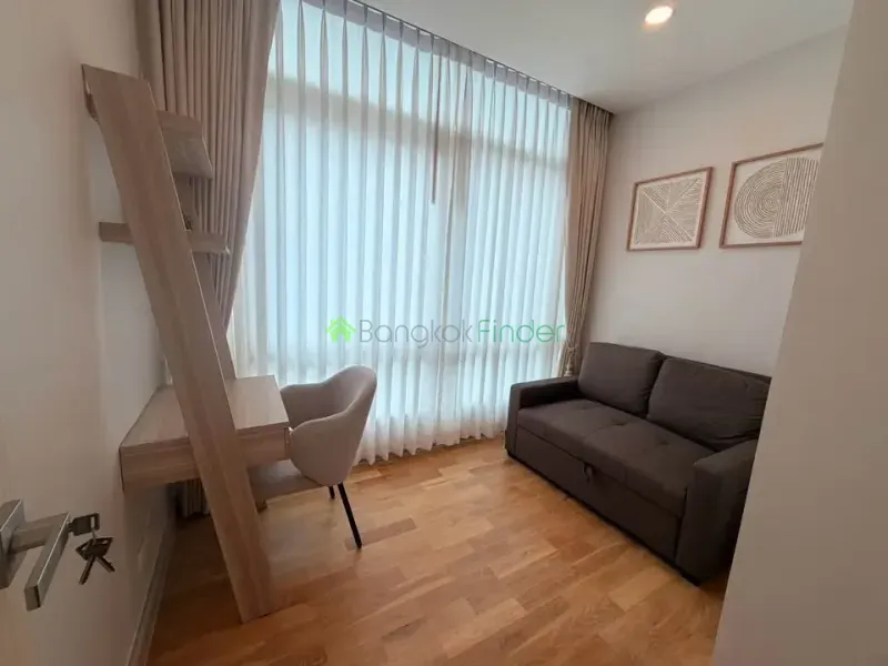Thonglor, Bangkok, Thailand, 3 Bedroom Bedrooms, 0 ,3 BathroomBathrooms,Condo,For Rent,The Heights,7898