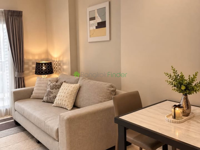 Sukhumvit 34, Bangkok, Thailand, 1 Bedroom Bedrooms, 0 ,2 BathroomBathrooms,Condo,For Rent,The Crest 34,7901