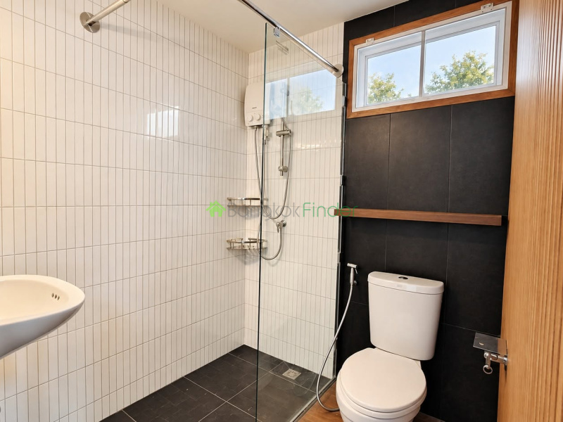Sukhumvit-Asoke, Bangkok, Thailand, 3 Bedroom Bedrooms, 0 ,3 BathroomBathrooms,House,For Rent,7902