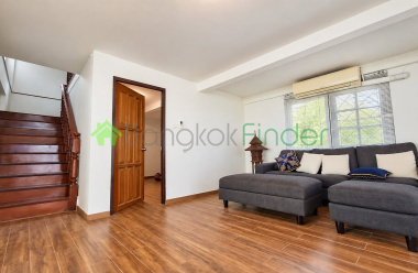 Sukhumvit-Asoke, Bangkok, Thailand, 3 Bedroom Bedrooms, 0 ,3 BathroomBathrooms,House,For Rent,7902