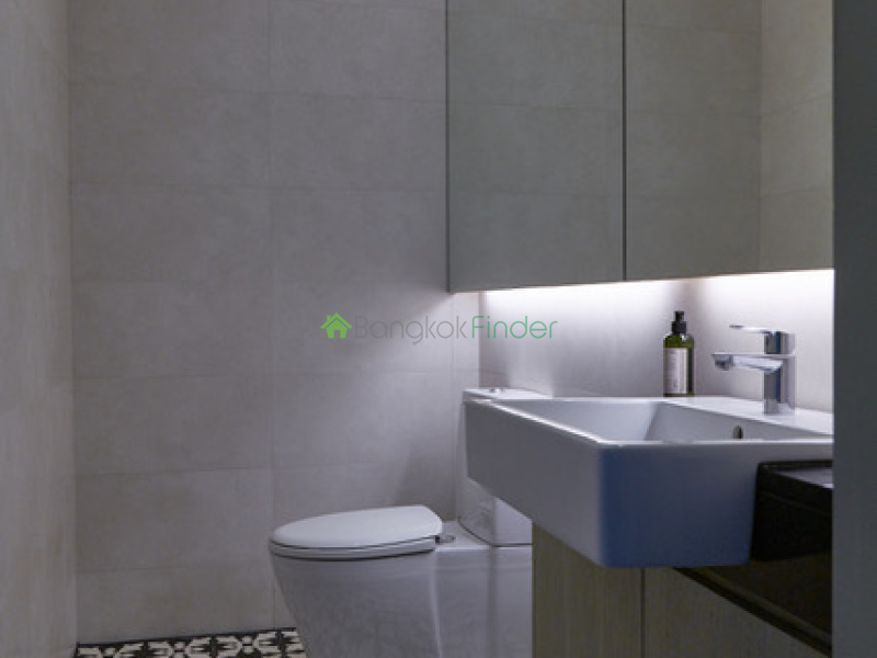 Phromphong, Bangkok, Thailand, 3 Bedroom Bedrooms, 0 ,4 BathroomBathrooms,House,For Rent,7907
