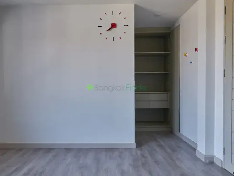 Phromphong, Bangkok, Thailand, 3 Bedroom Bedrooms, 0 ,4 BathroomBathrooms,House,For Rent,7907