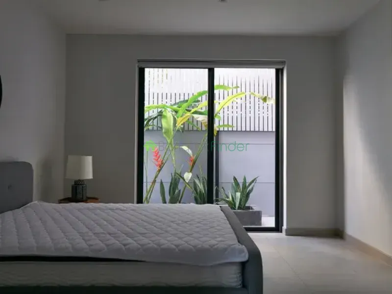 Phromphong, Bangkok, Thailand, 3 Bedroom Bedrooms, 0 ,4 BathroomBathrooms,House,For Rent,7907