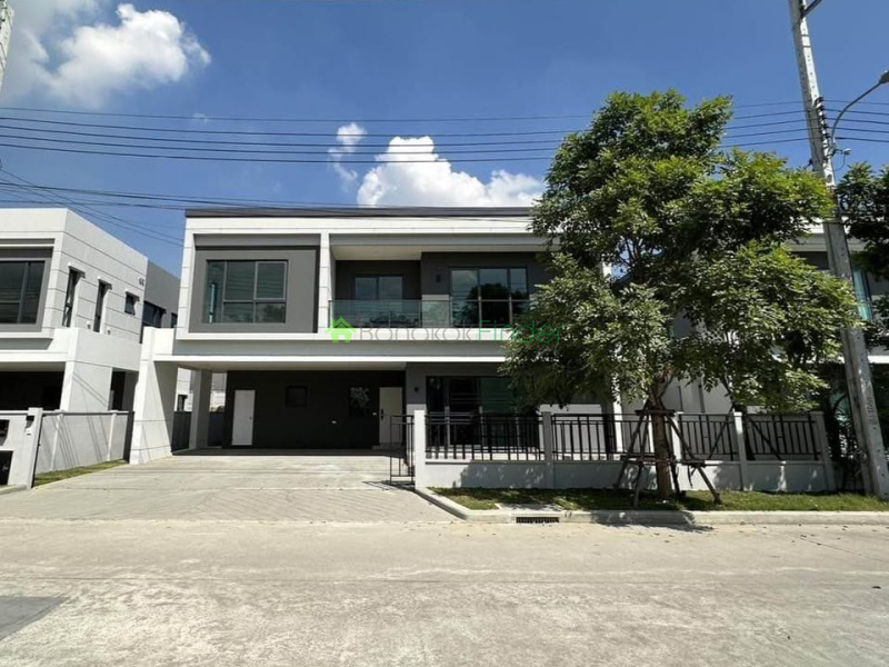 Bangna KM.7, Bangkok, Thailand, 4 Bedroom Bedrooms, 0 ,5 BathroomBathrooms,House,For Rent,7911